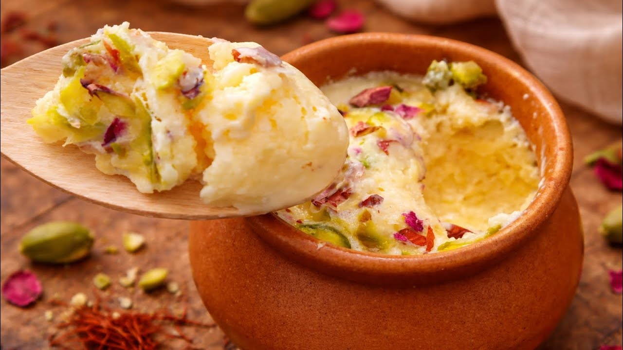 Homemade Ice Cream Recipe | बिना मशीन घर पर क्रीमी आइसक्रीम बनाने का आसान तरीका | Custard Ice cream 