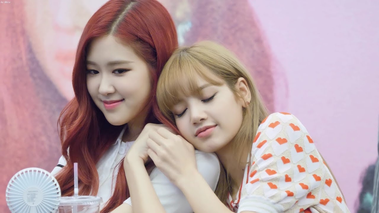 180624 블랙핑크 (BLACKPINK) 팬사인회끝 엔딩(Ending) 마무리인사 4K [리사,로제] LISA,ROSE 직캠 Fancam (분당 팬사인회) by Mera