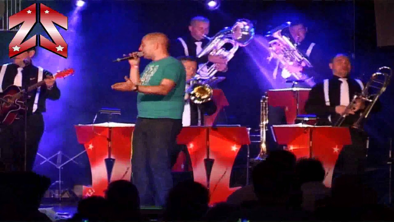 Zizi Kwe Kwe & Spik en Span live @ The O.C. -  Michaela.