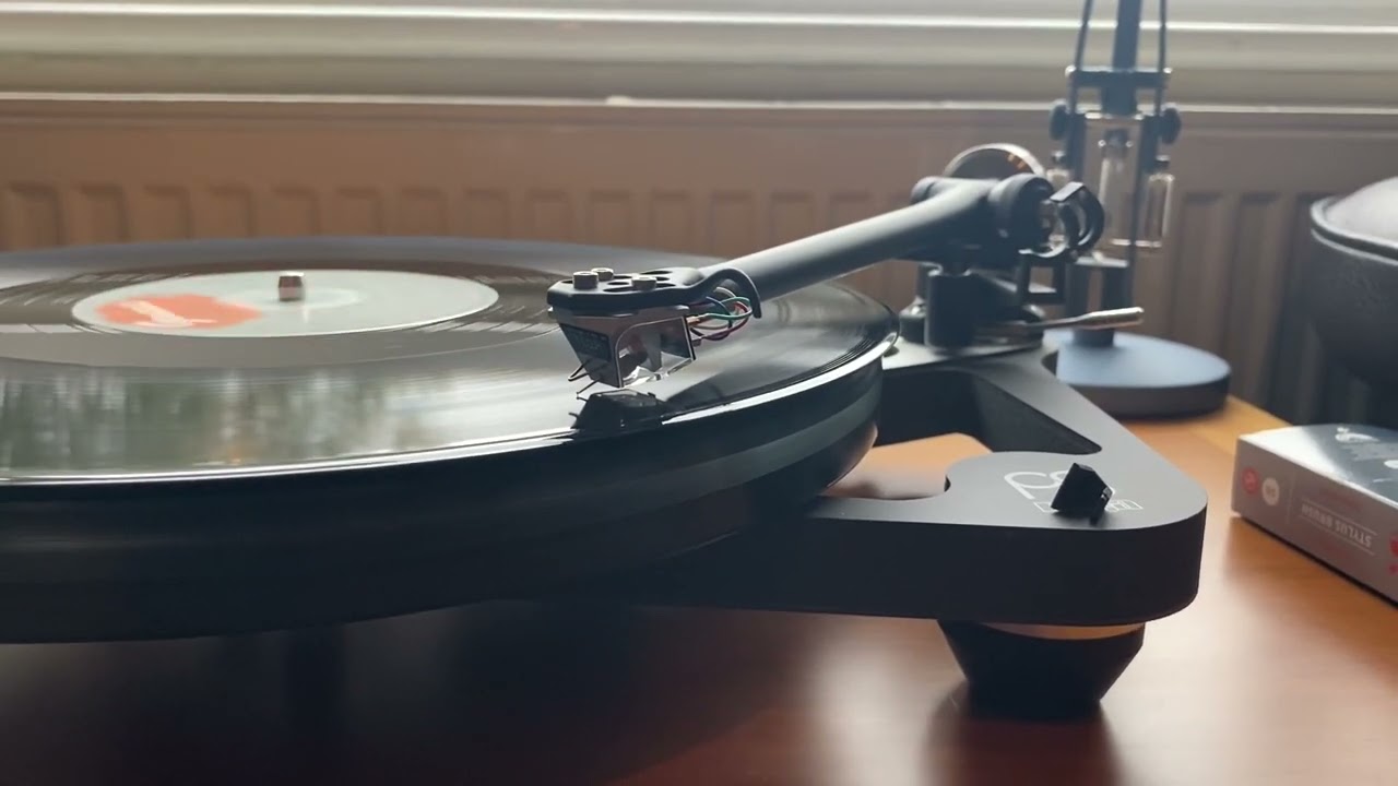 Genesis - Mama 12” single
