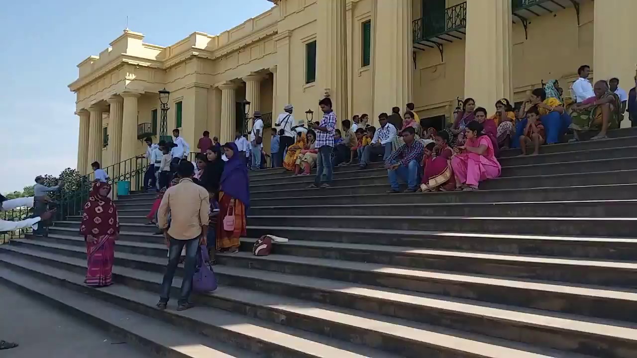 Hazarduari palace murshidabad west Bengal