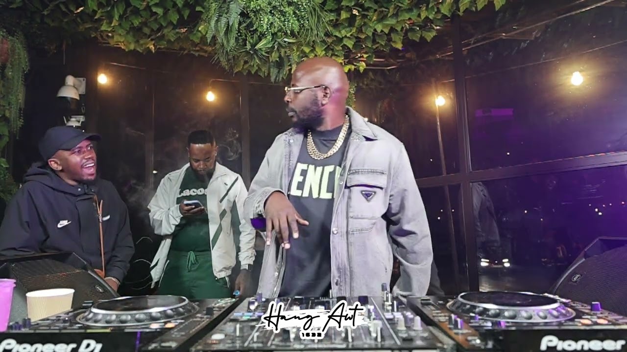 dj Maphorisa mix at the hangawt 2nd June