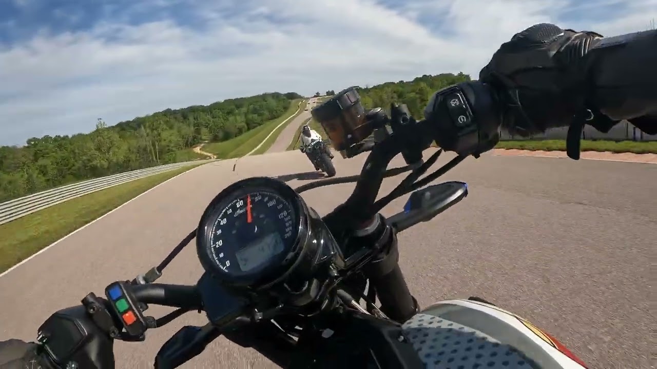 Indian FTR1200 &lrm;⁨@EvolveGT⁩&nbsp;@OzarkInternationalRaceway