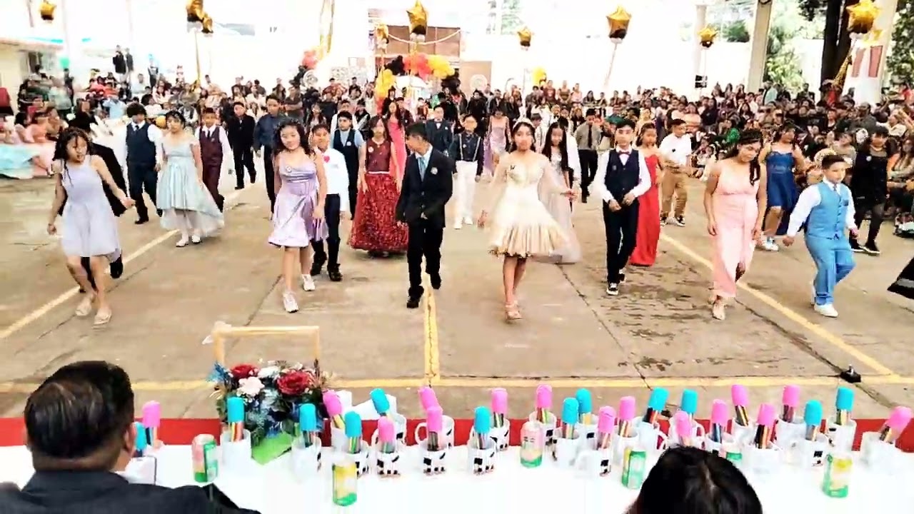 Baile sorpresa primaria, General Miguel Hidalgo 6to A y B. Coreógrafo Oscar Rodríguez 