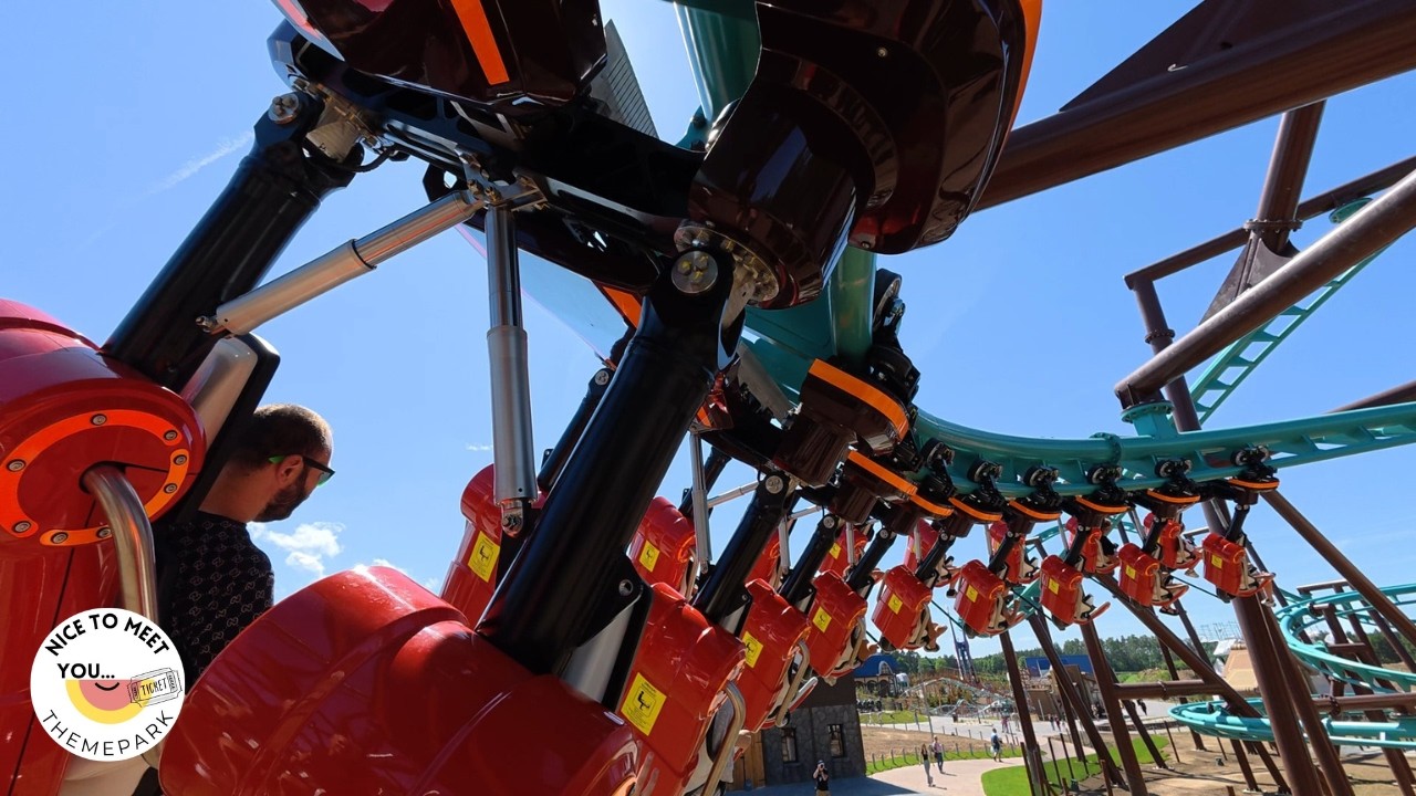 POV: Aurora Back Row 4K 60 FPS 🌟 | Suspended Family Coaster | Hossoland