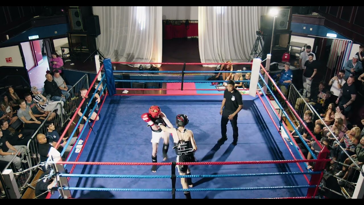 Love2Fight Series 1 | Michael Davies v Lewis Corner