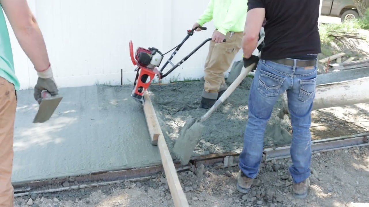 Testing The Cheapest Concrete Vibrating Screed On Sidewalk