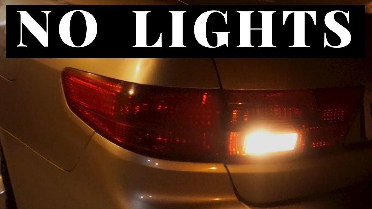 Checking Back-Up/Reverse Lights Using Wiring Diagrams