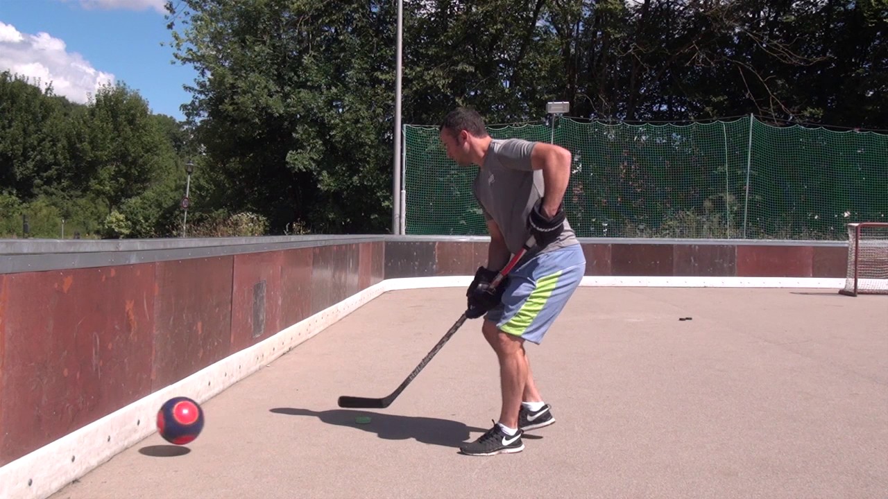 Stickhandling Übung der Woche: Mischen und Kicken