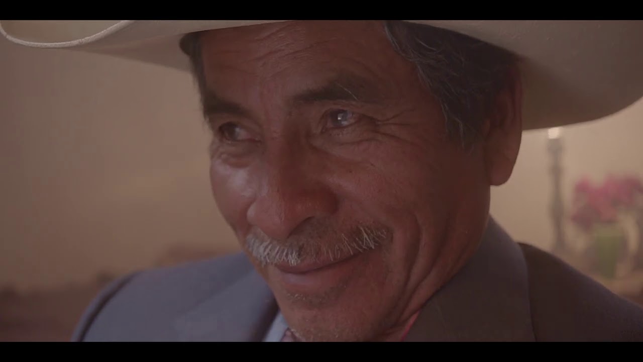 Hugo Segovia   Qu&eacute;date (Video Oficial)