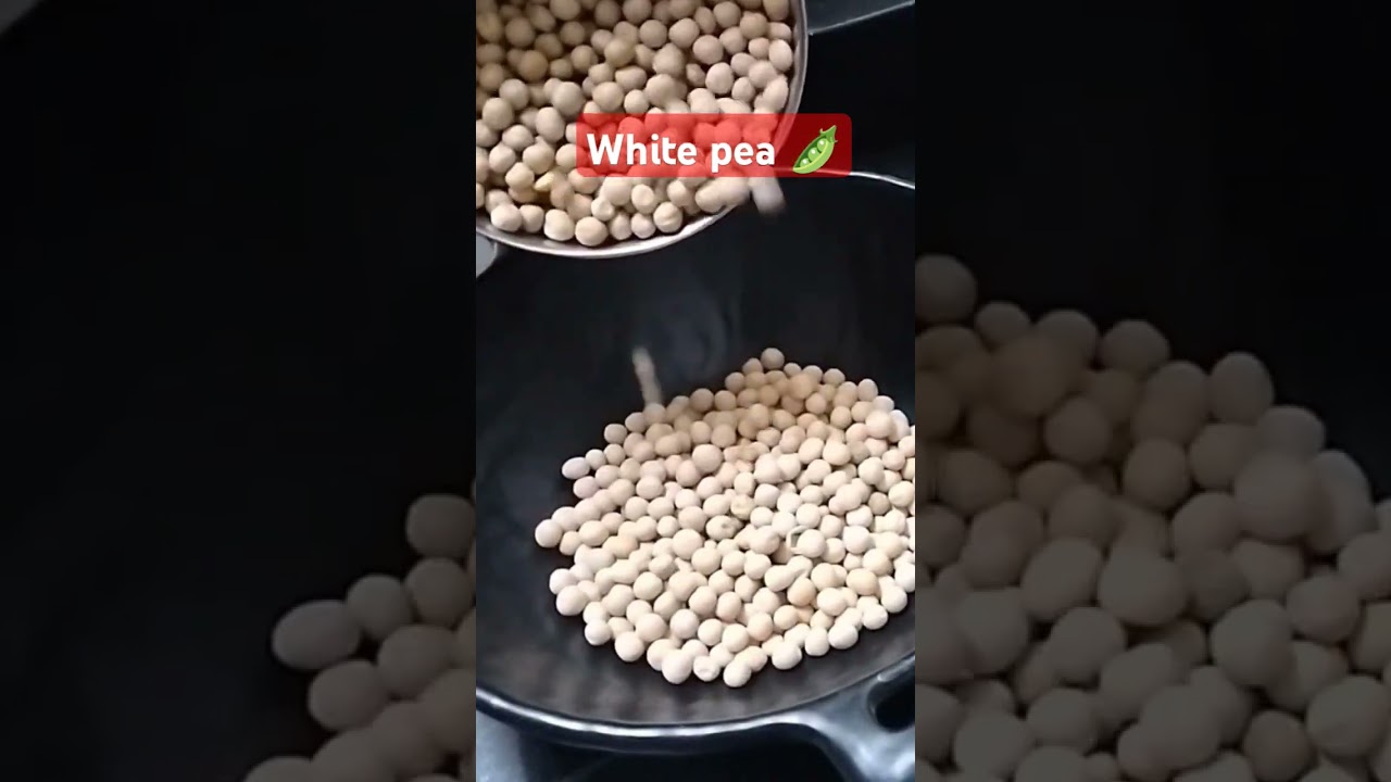 White peas, also known as safed vatana or safed matar