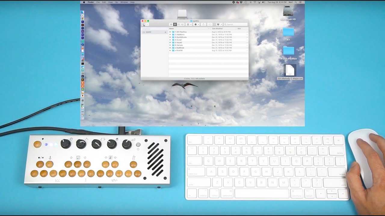 201 Pocket Piano - Having Fun In Disk Mode