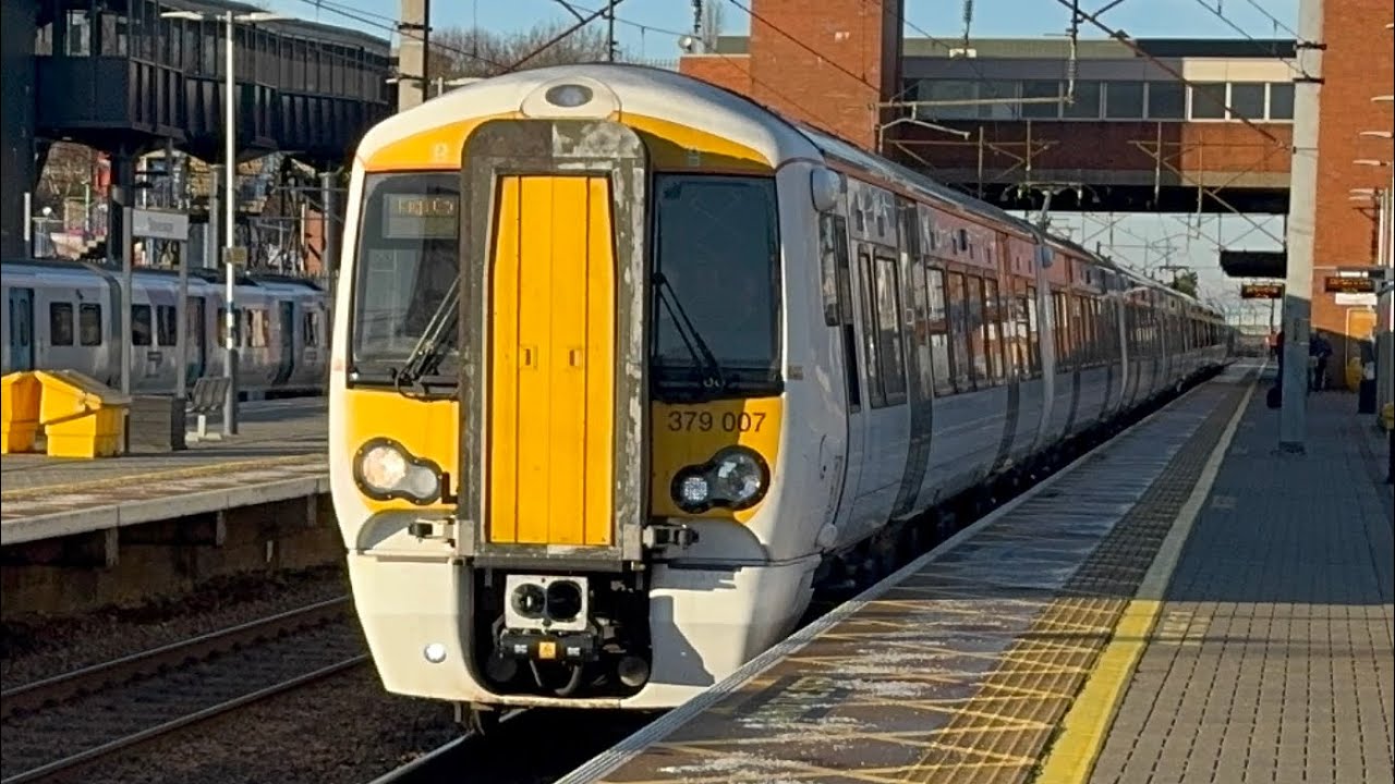 *Christmas Countdown Special Day 10* - Trains at Stevenage, ECML, 21/11/25 