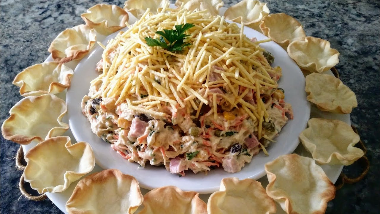 SALPICÃO DE FRANGO+CESTINHA CROCANTE-PERFEITO PRA SUA CEIA DE NATAL
