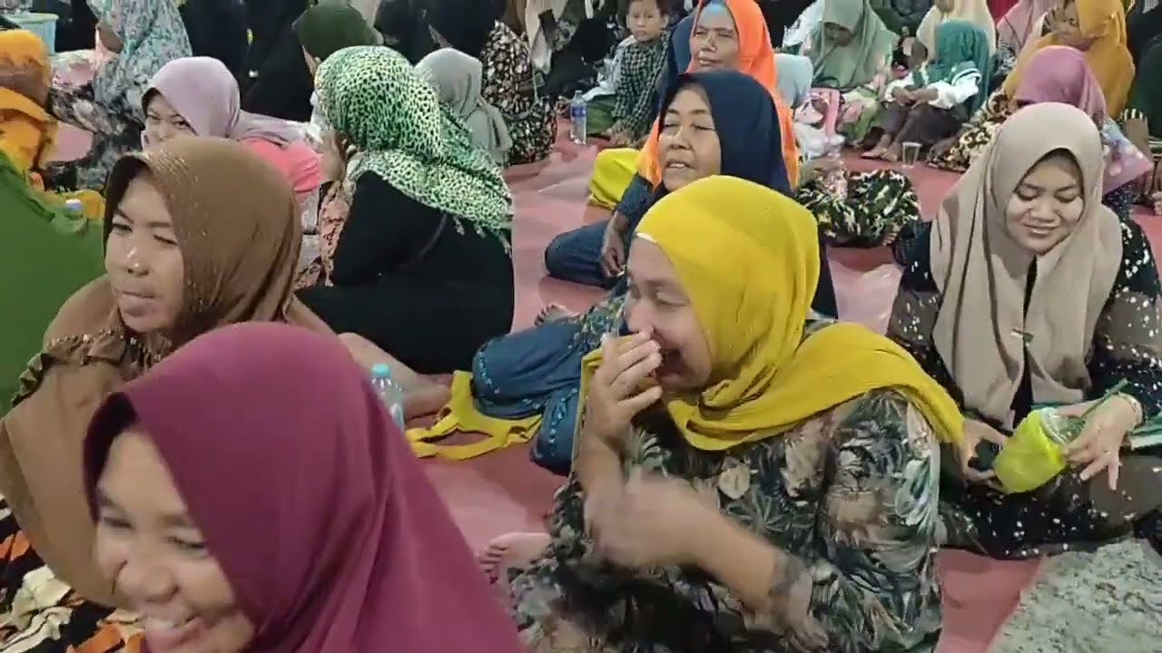 PEMBACAAN BURDAH HARI KE-3 DAN SELAMATAN. PONPES HIDAYATULLAH AL-MUHAJIRIN PASEREAN BAWAH.