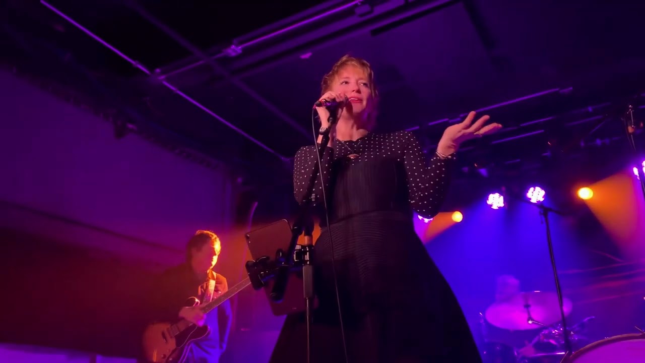 Sixpence None the Richer “Tension is a Passing Note”, “Breathe Your Name” live @ A&R Music Bar