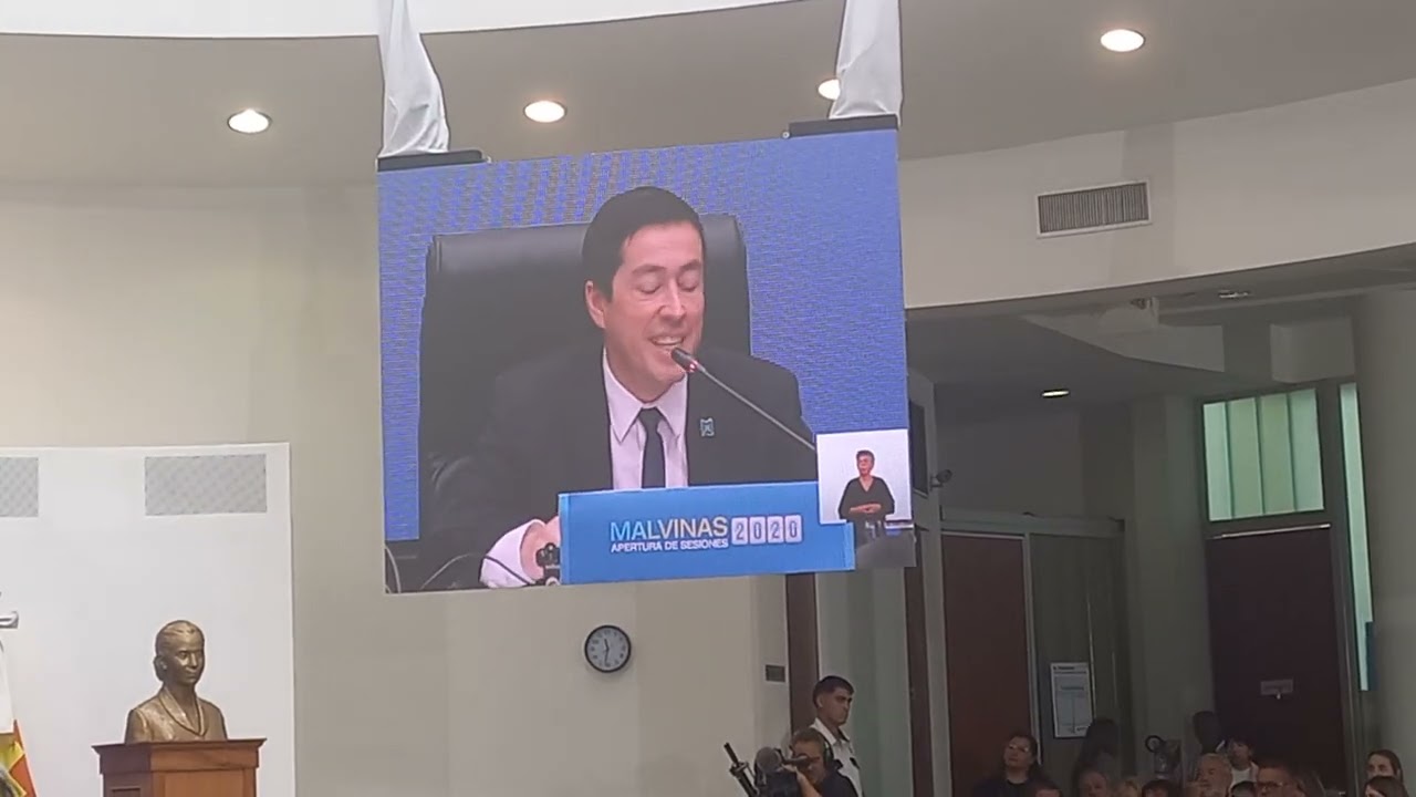 Leo Nardini, intendente de Malvinas Argentinas, en la Apertura de Sesiones del Concejo Deliberante 