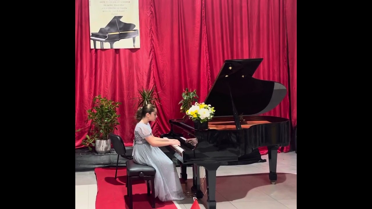 Rea Hoti 10(y/o). Piano amateur. Teacher:Ilda Mema.