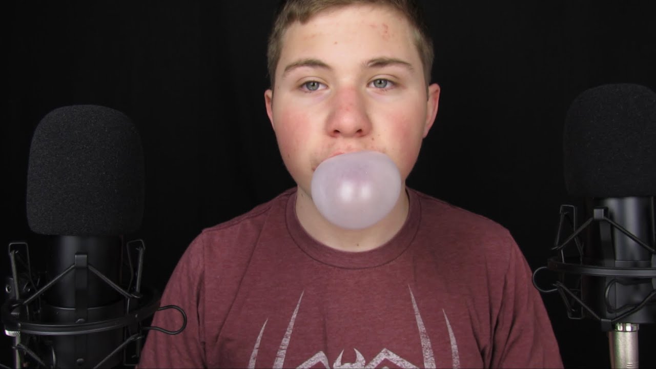 (ASMR) GUM CHEWING | BINAURAL ASMR