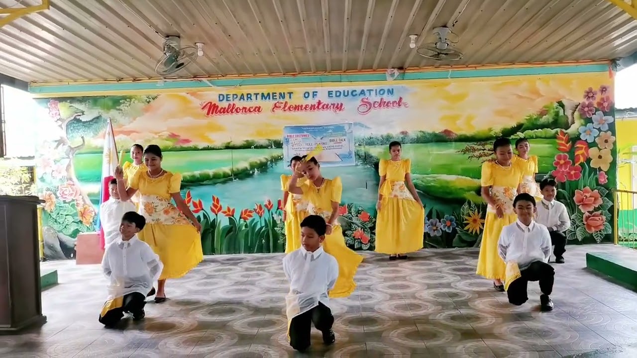 Cariñosa performed by selected students from Grade 5 Aquino 👏
