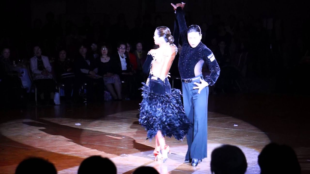 2012プロフェッショナル統一全日本ダンス | 織田慶治・渡辺理子組 | 優勝 RUMBA