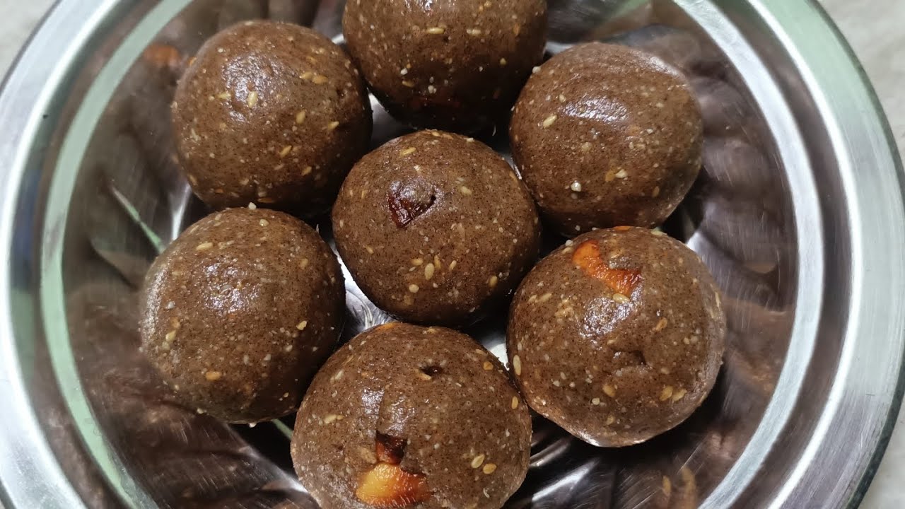 బెల్లం తో చేసే రాగిలడ్డు | how to make ragi laddu in telugu| ragi laddu with jaggery |healthy snacks