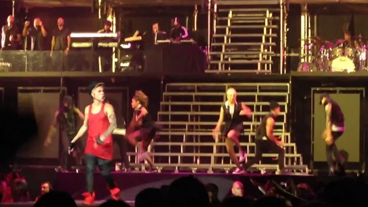Justin Bieber She Don't Like The Lights - Believe Tour Brisbane Entertainment Centre Qld. 2013