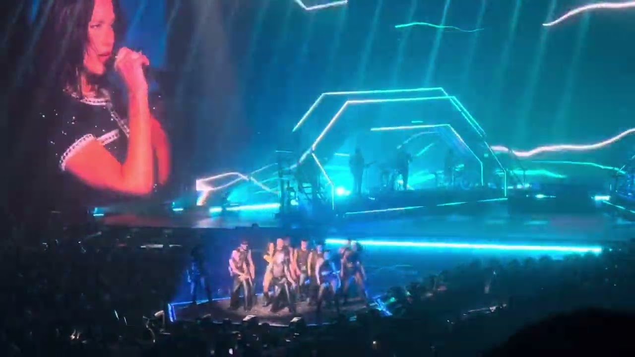 Dua Lipa Live in Singapore 2024(Part 4 of 7)