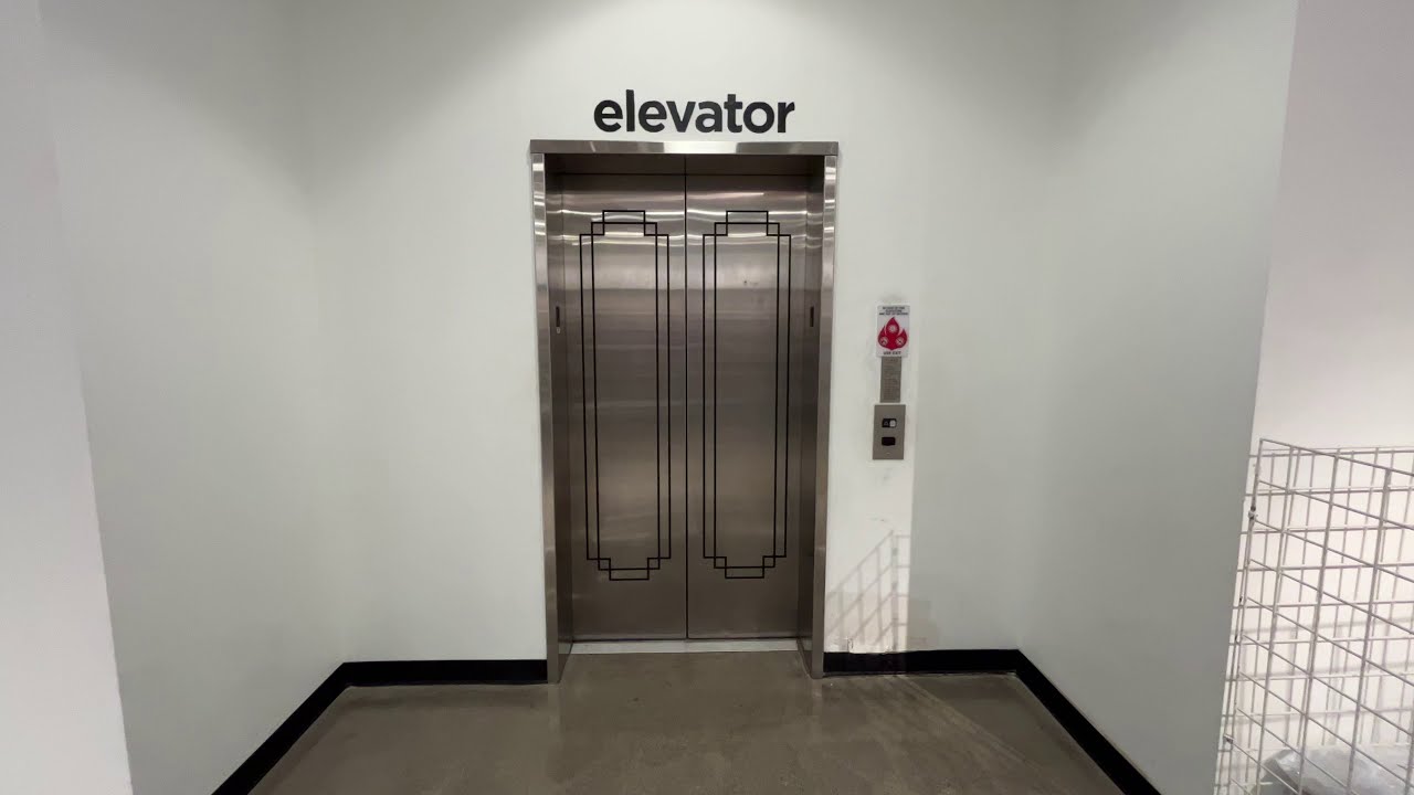 Schindler MT Hydraulic Elevator - JCPenny, The Mall at Tuttle Crossing - Dublin, OH