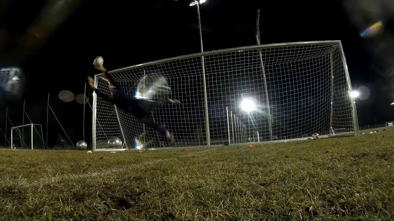 Ultimate goalkeeper training - Dilyan Iliev & Soma Orban