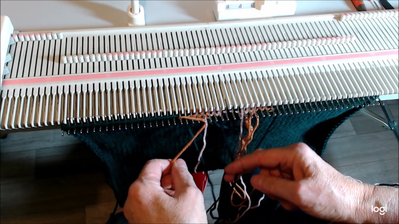 tuto du 26/11/2021: Tricoter du jacquard avec le chariot intarsia ; Bon visionnage