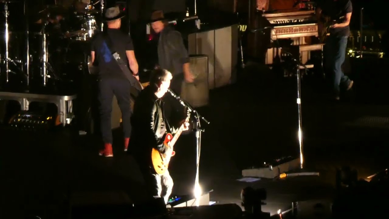Pearl Jam - Hail Hail - Las Vegas (May 16, 2024)