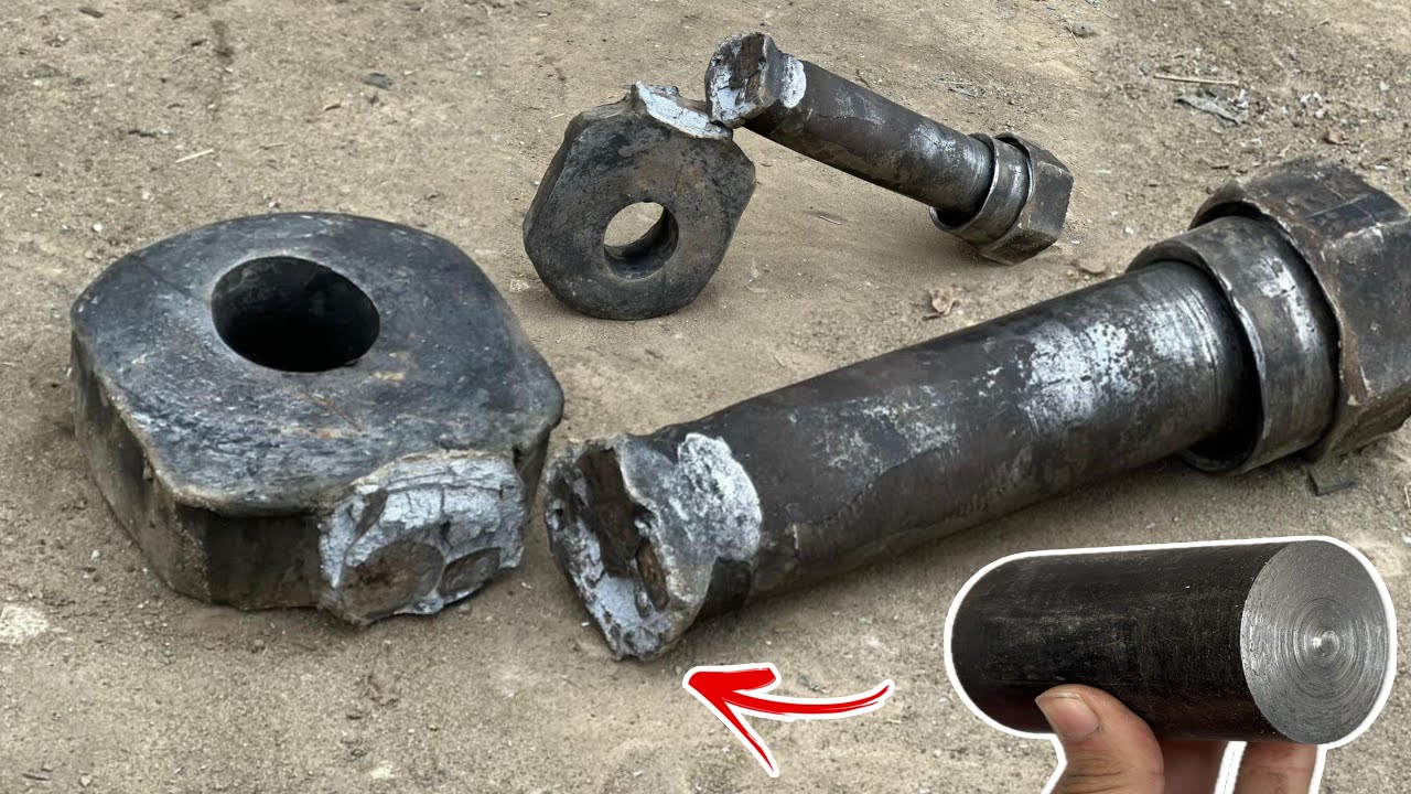 Severely Fractured Tractor Hitch Hook Reconstructed By Skilled Mechanicx Using Minimal Tools