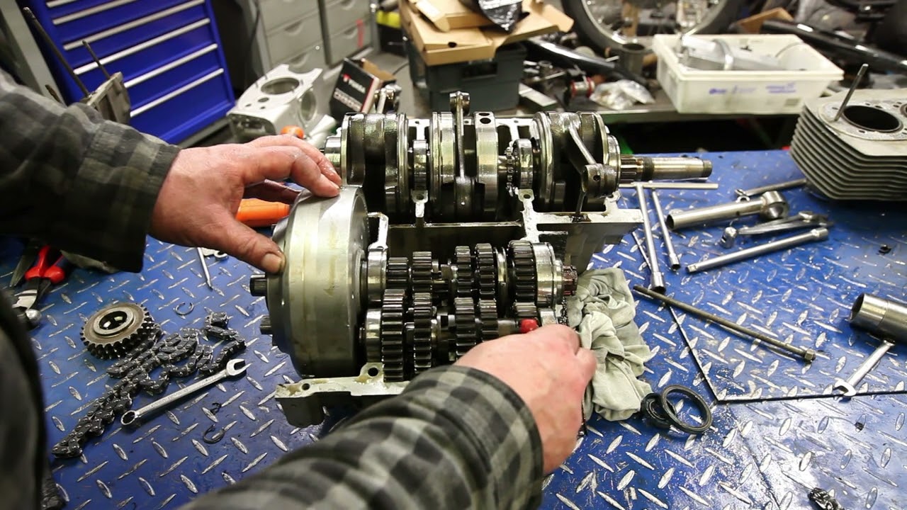 Gear cluster