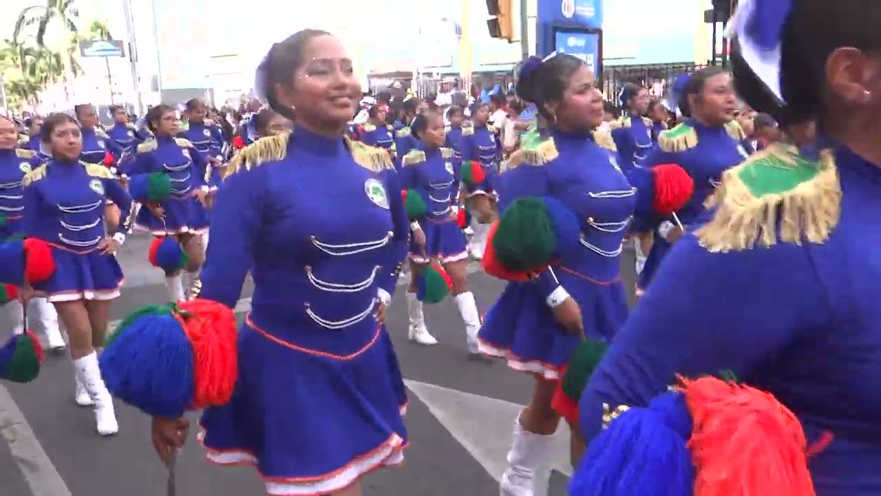 Desfile 9 de Octubre fiestas de Guayaquil 2025 parte 5