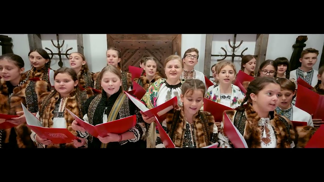 COLINDĂM LA TOT ROMÂNUL (cover) -interpretează Corul VIVAT