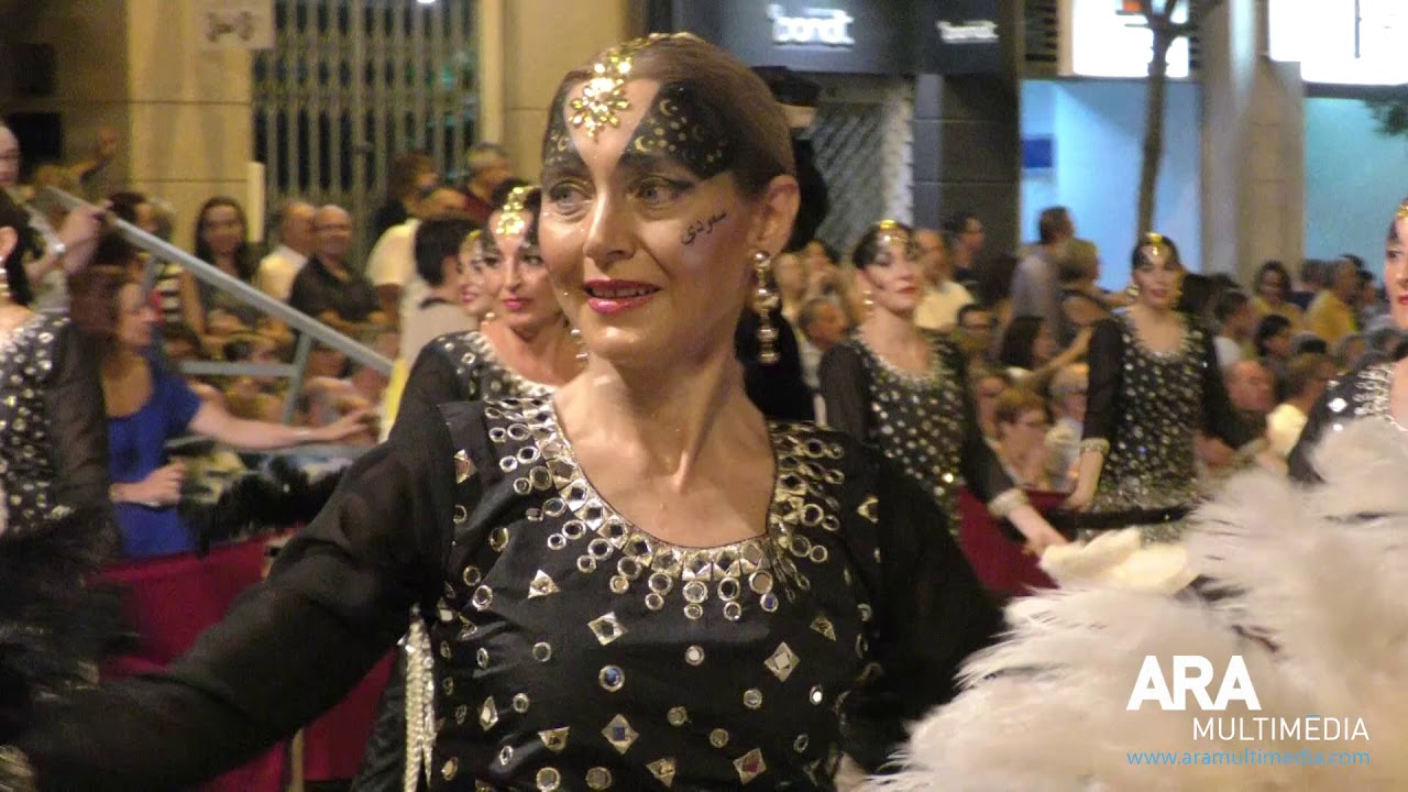 Entrada Mora de les Festes d'Ontinyent 2019: Saudites i Chanos