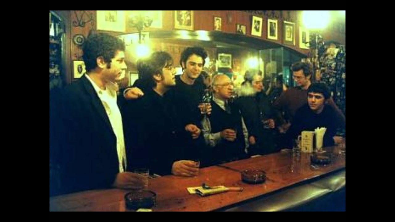 Diafana Krina - Klooun Tin Tetarti, Tin Kyriaki Nekros