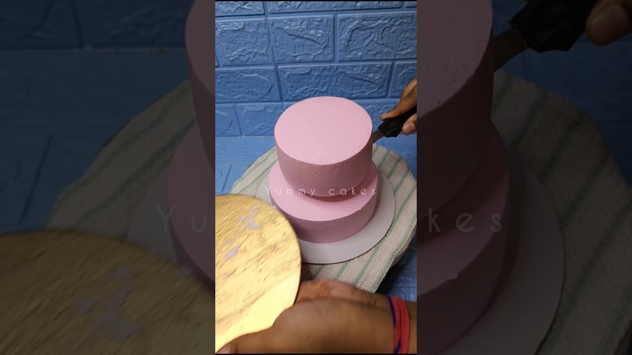 One pound 2 tier cake 💗💞🌸✨ #onepound2tiercake #dessert #birthdaycake #2tiercake