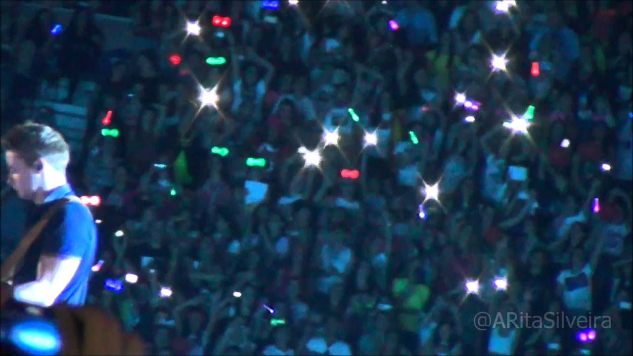 One Direction - Little Things - Porto, Portugal (HD)