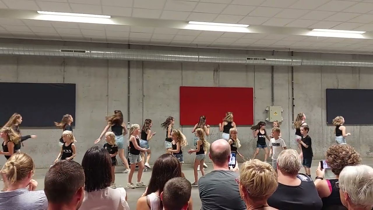 DANZA KUDURO - Lucenzo ft. Don Omar | Danskamp augustus 2022