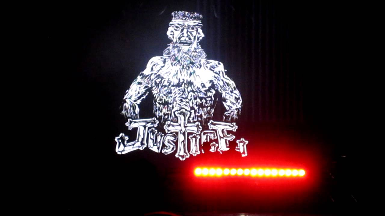 2manydjs performing Justice - Phantom pt. II Soulwax remix (Hultsfred Festival)