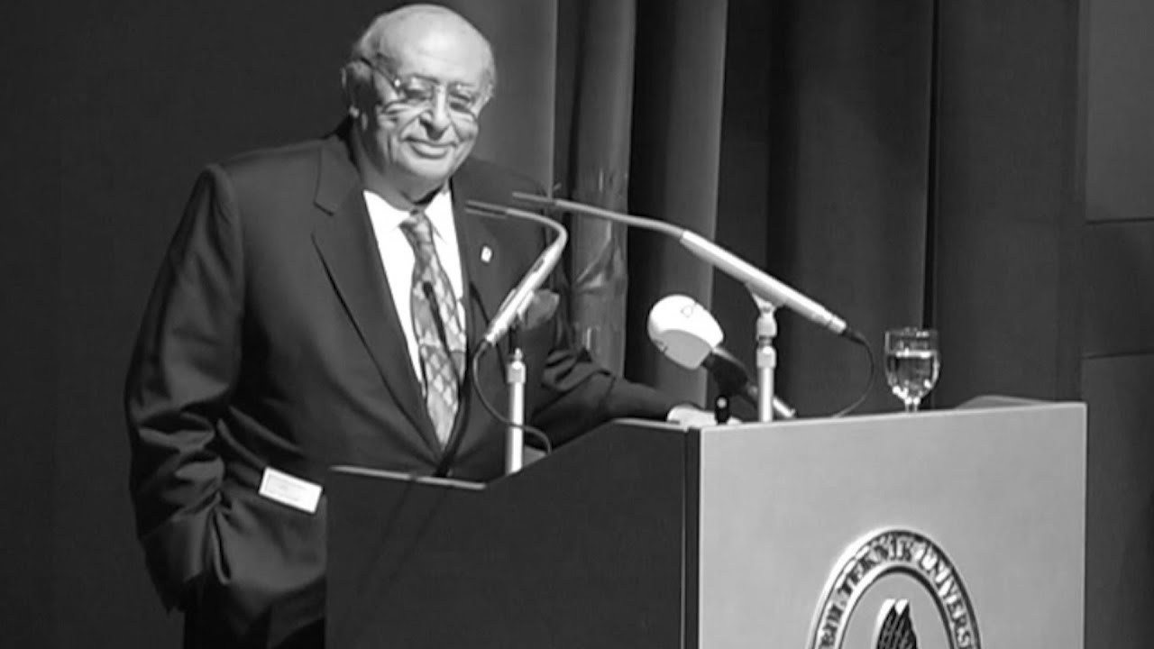 Süleyman Demirel'in İTÜ'de Yaptığı Konuşmadan Bir Kesit