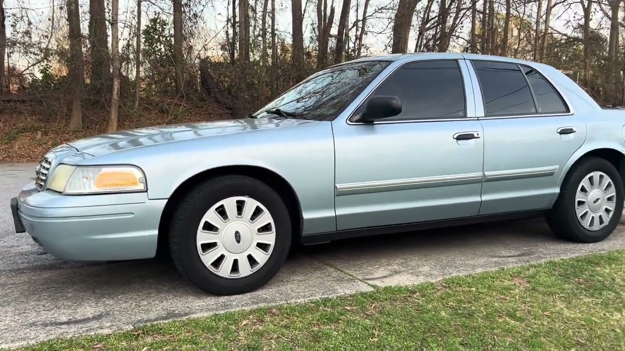 2010 Light Ice Blue Metallic CVPI SAP - Review