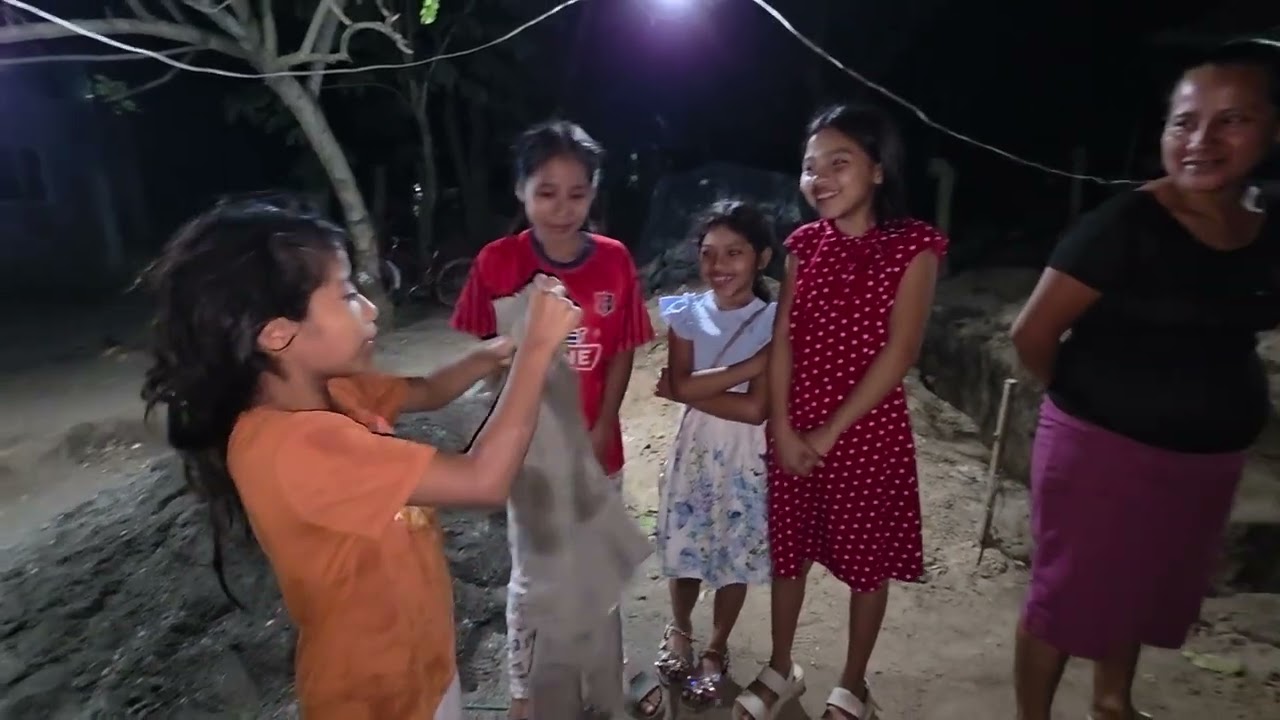 Ya les caía la cocina encima los Orcones ya estaban podridos proyecto de doña Ana y familia.