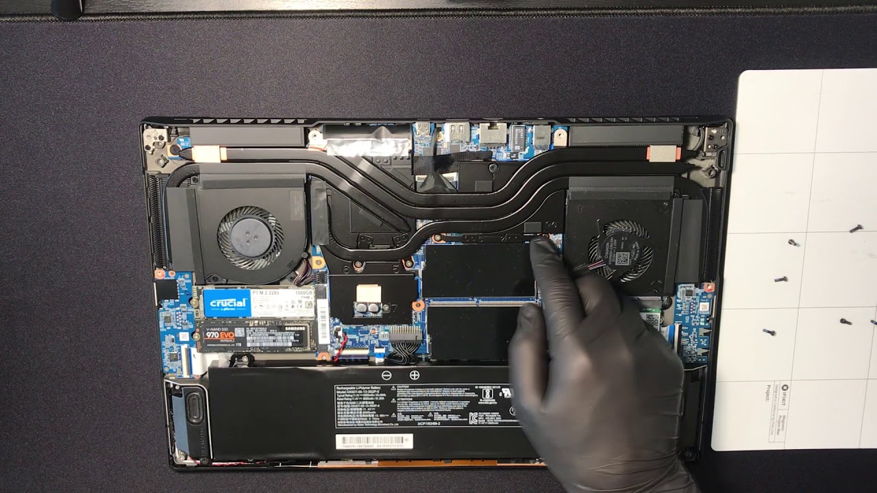 XMG Fusion 15 - Backcover disassembly, adding RAM and NVMe SSD