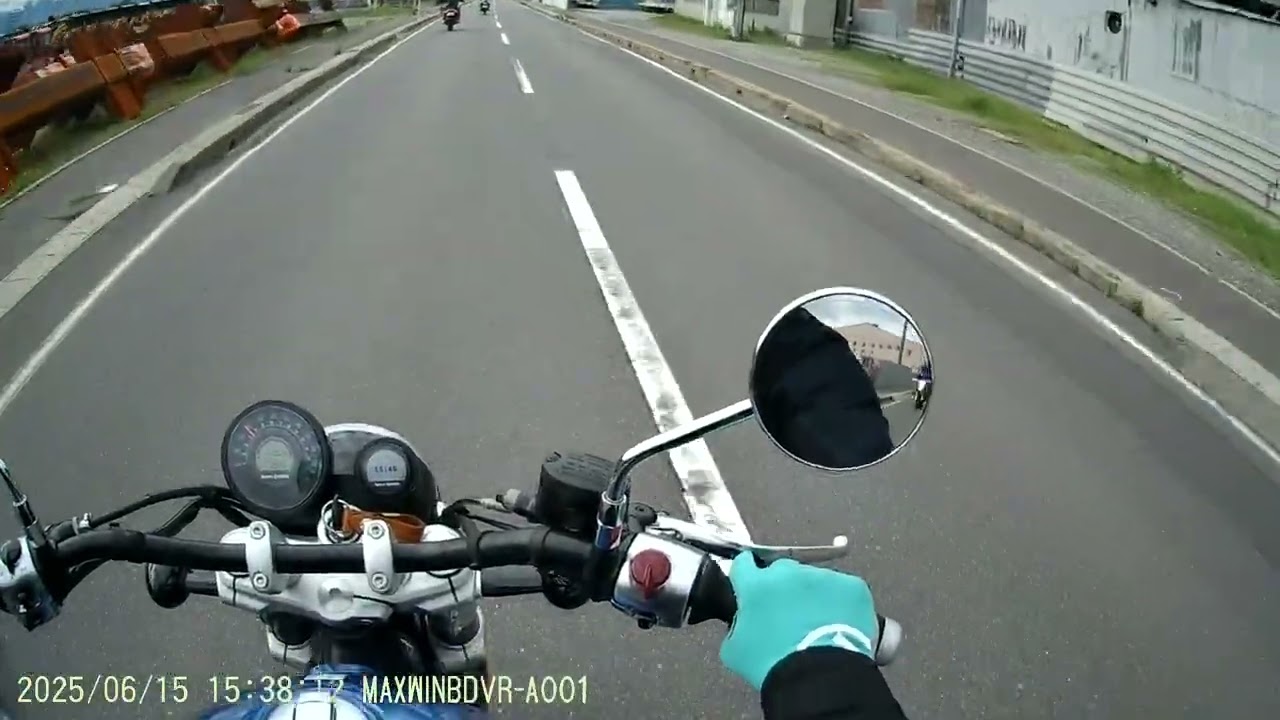 202506151535～ロイヤルエンフィールド　スーパーメテオ650