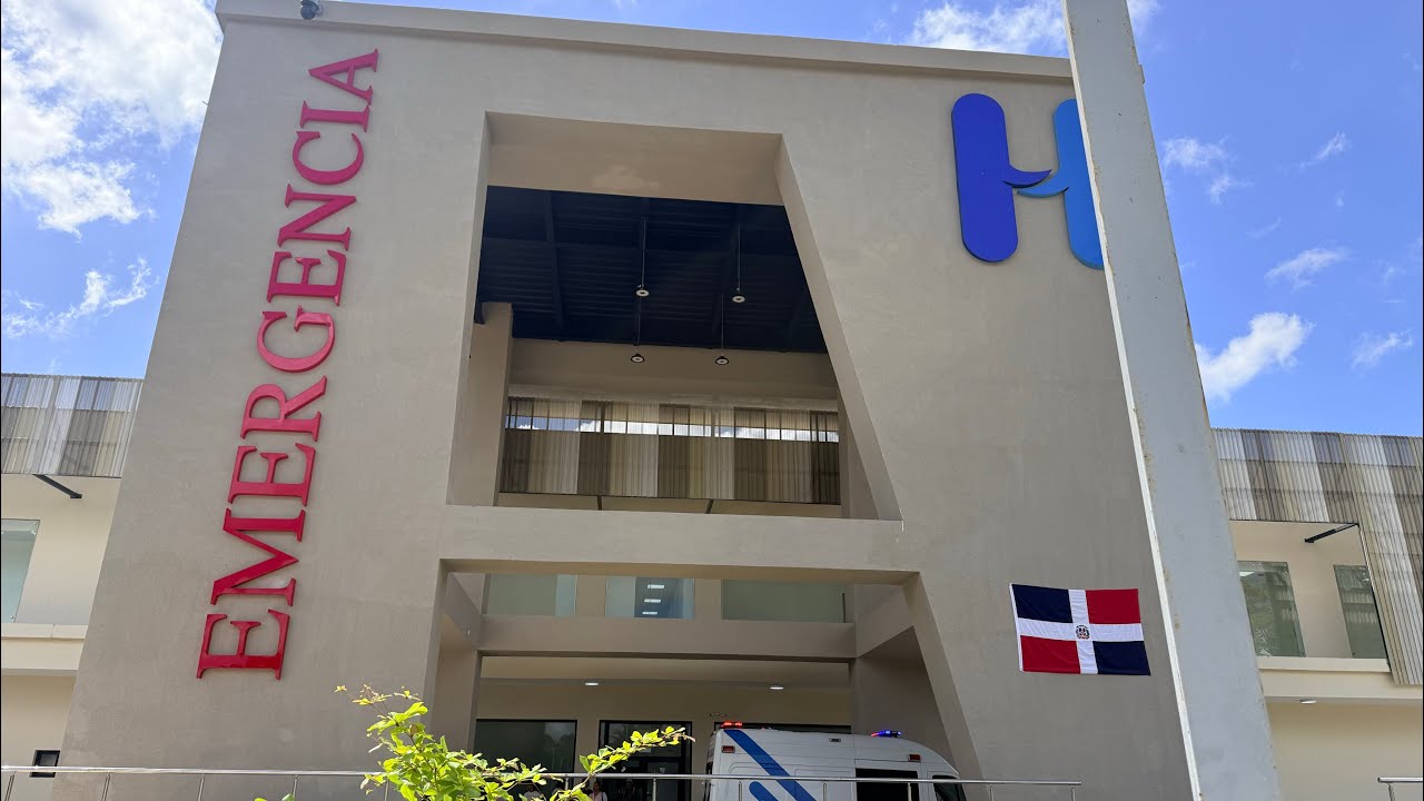 Hospital Ángel María GATÓN, San Francisco de Macorís. Dr. Jorge Amarante, Nutriólogo 