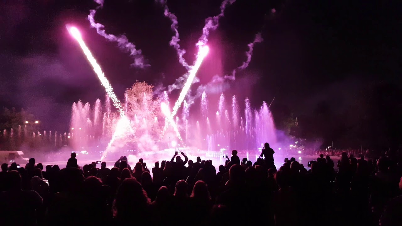 Multimedialny Park Fontann w Warszawie 2018 pokaz „Książę Niedźwiedź” HD