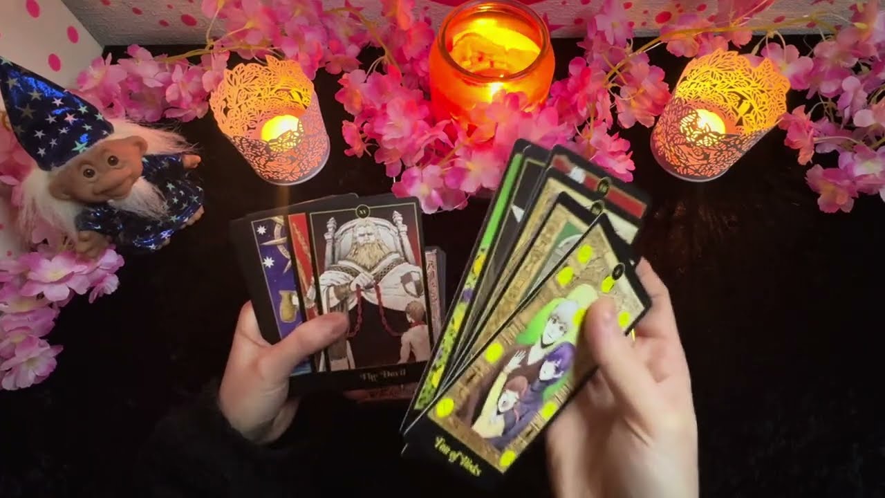 Qué Piensa, Siente y Hará?🧠🫀💌+Canalización❣️Tarot Interactivo Amor